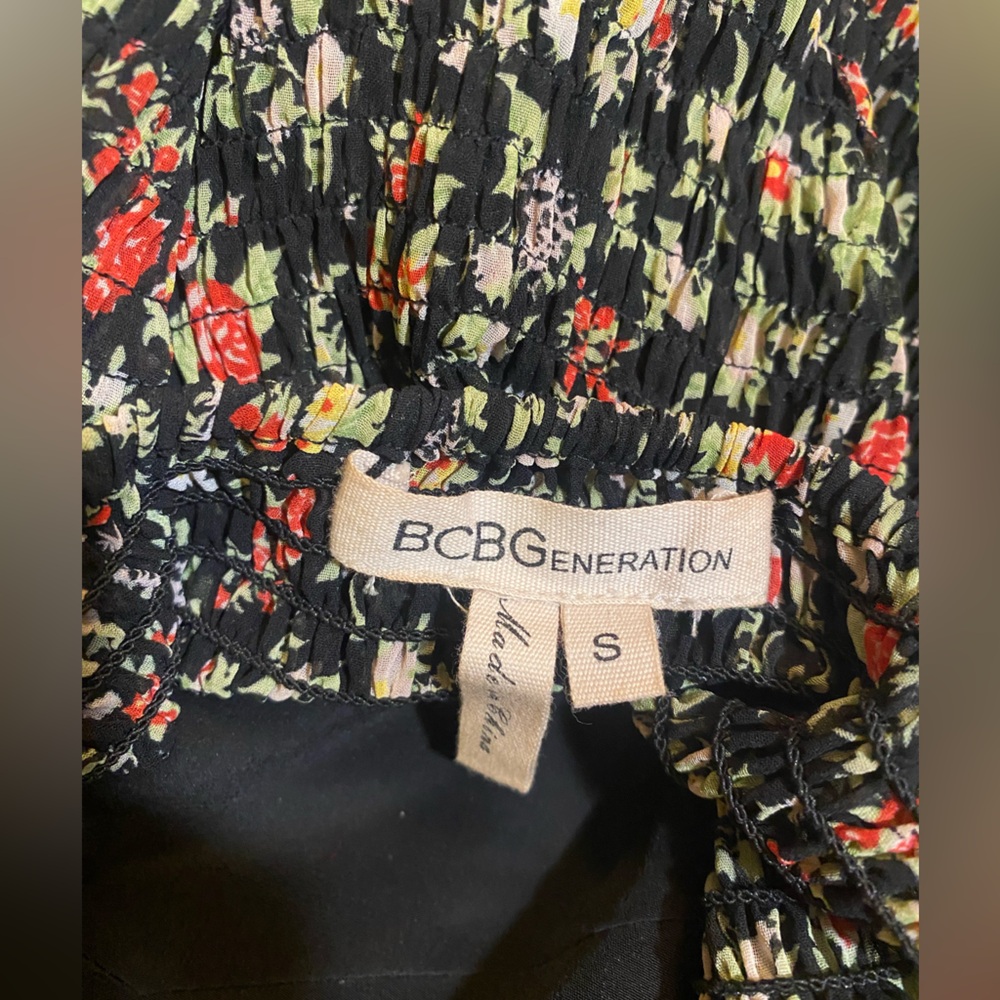 BCBG Black Dress with Floral Design | Has Structured Bodice and Pockets | Small - Picture 2 of 9